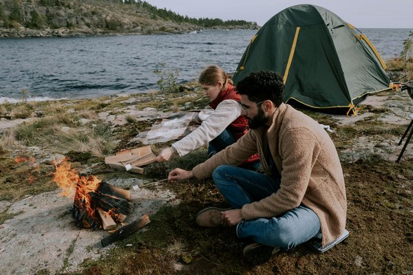 Aventure en Camping-Car : Les Guides Essentiels pour un Voyage Réussi