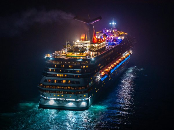 Explorez les meilleures croisières avec croisiériste !